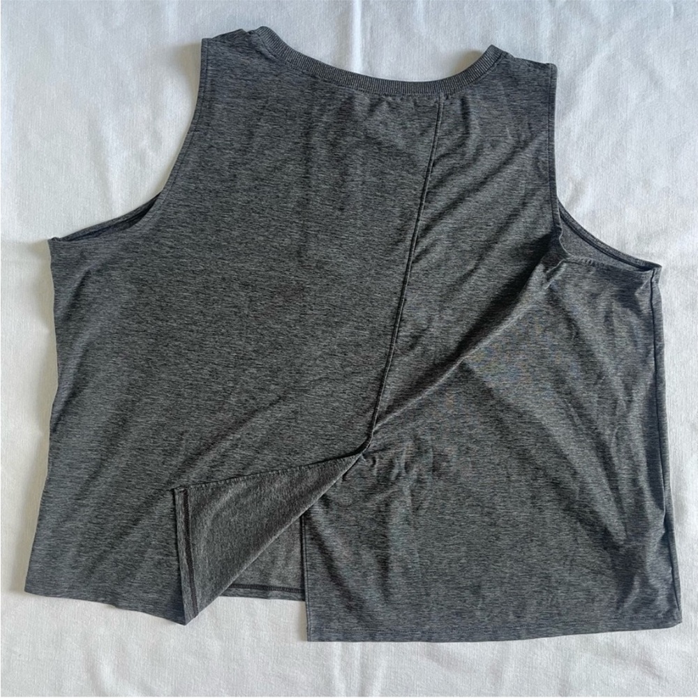 2 Eddie Bauer Tank tops women’s XXL - Picture 8 of 9